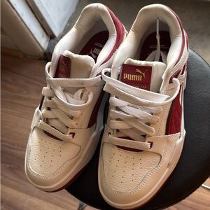 Puma Men's White and Red Sneakers
